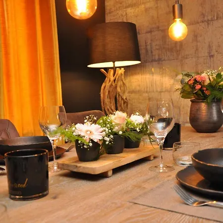 Maison Le 30 펜션 더뷔